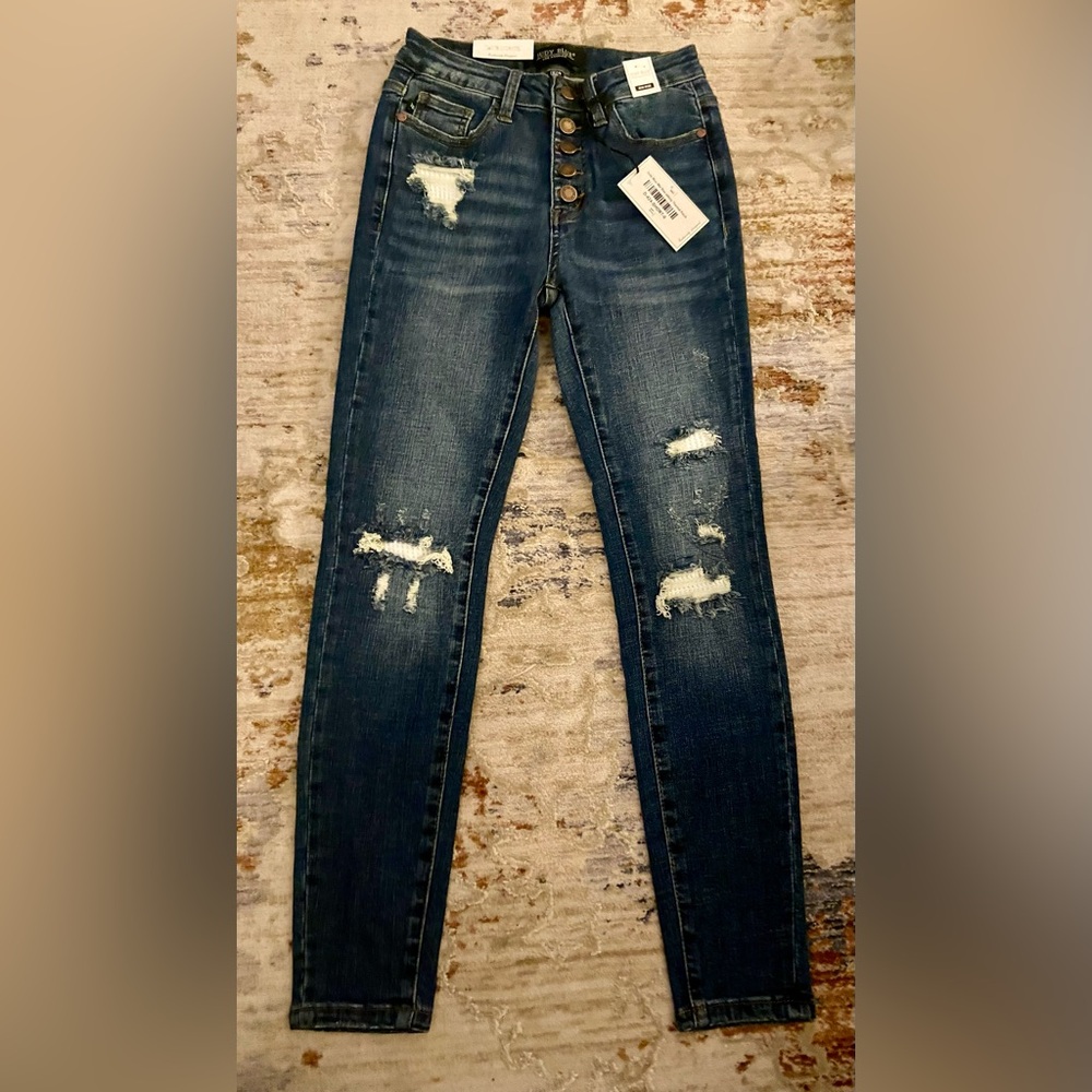 NWT! Judy Blue Mid Rise Skinny Patch Jeans